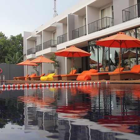 Double G Resort Anyer Bulakan Buitenkant foto